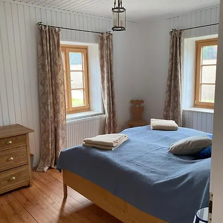 Temelhof - Mit Sauna Und Kamin